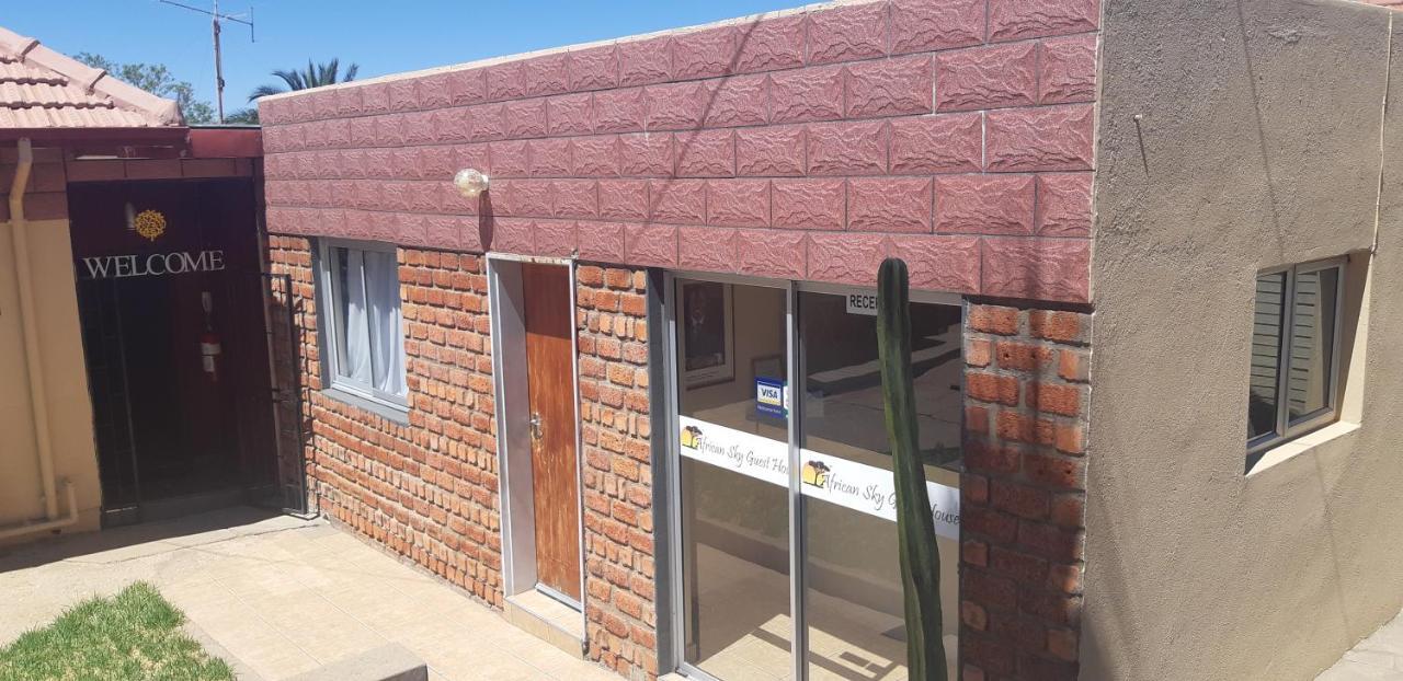 African Sky Guesthouse Windhoek Exterior foto